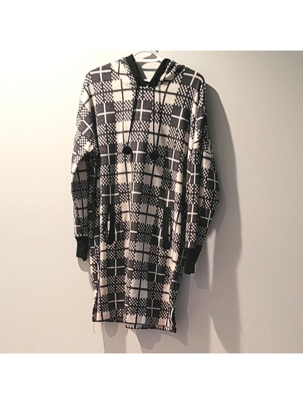 Buffalo David Bitton Plaid Nightgown Hoodie Size M